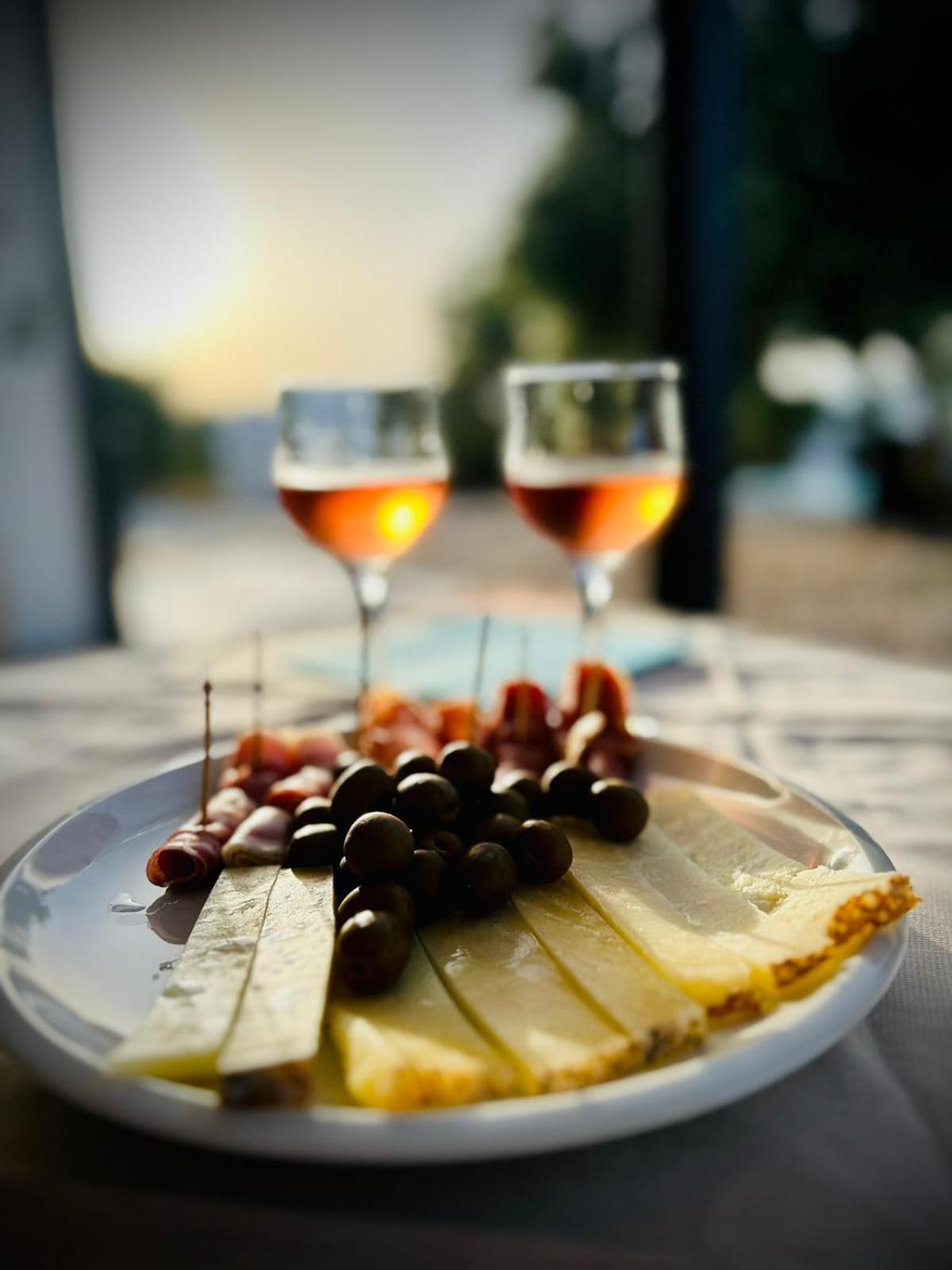 Farmhouse La Croisette - Agriturismo Доргали Екстериор снимка